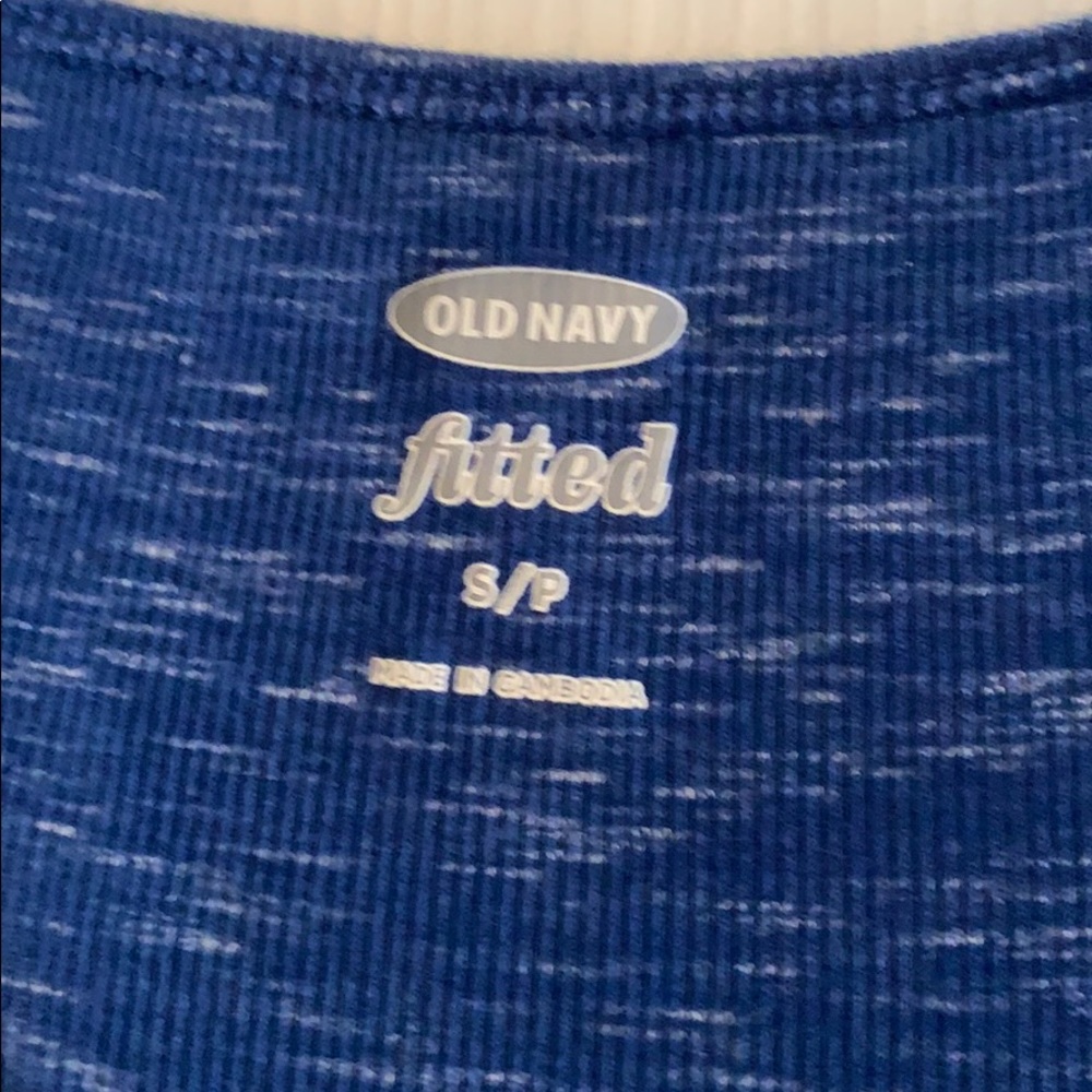 Blue Patterned Ribbed Scoop Neck Tank - Picture 2 of 4